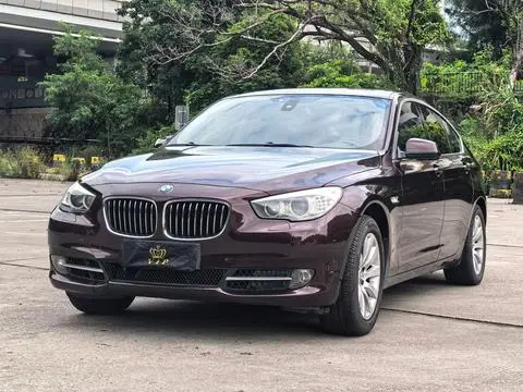 BMW 5 Series GT 2011