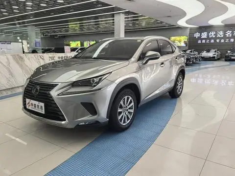 Lexus NX 2020 — фото 1