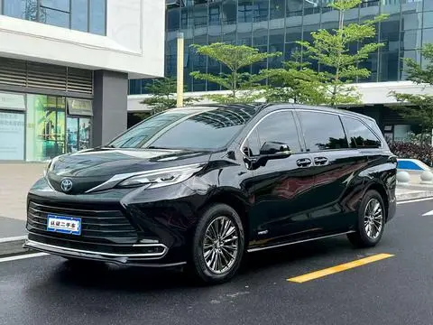 Toyota 赛那 2023