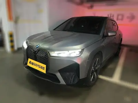 BMW iX 2021