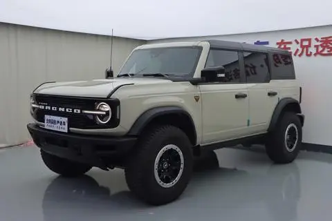 Ford Bronco 2024 — фото 1
