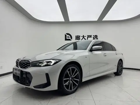 BMW 3 Series 2025 — фото 1