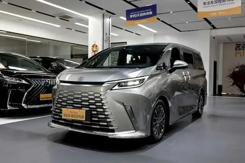 Lexus LM 2023