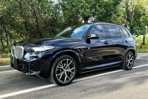 BMW X5 2023