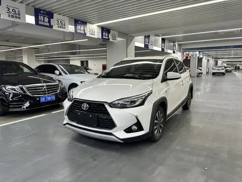 Toyota YARIS L 2020