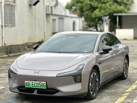 XPeng 小鹏MONA M03 2025