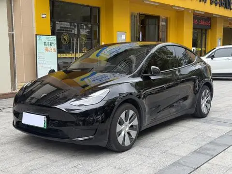 Tesla Model Y 2022 — фото 1