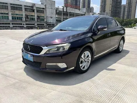 DS 5LS 2015