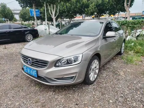 Volvo S60 2015