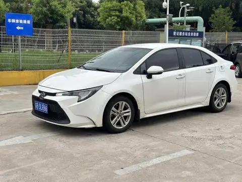 Toyota Levin 2021 — фото 1
