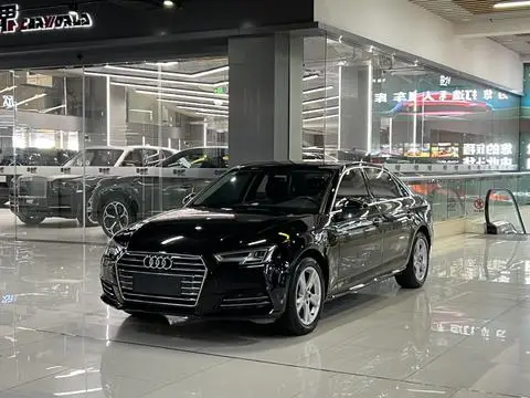 Audi A4L 2018