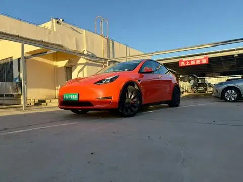 Tesla Model Y 2023 — фото 1
