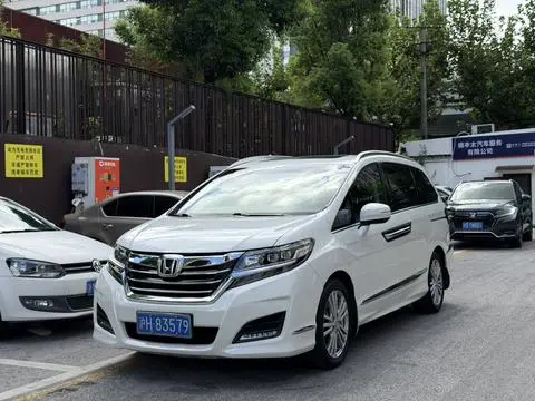 Honda 艾力绅 2016