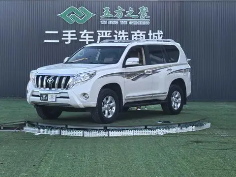 Toyota Prado 2016 — фото 1