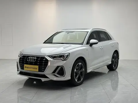 Audi Q3 2021
