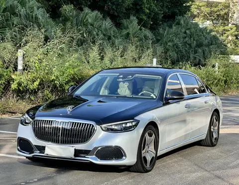Mercedes-Benz 迈巴赫S-Class 2025