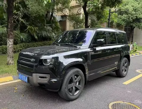 Land Rover 卫士 2024
