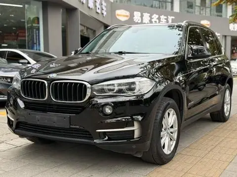 BMW X5 2018 — фото 1