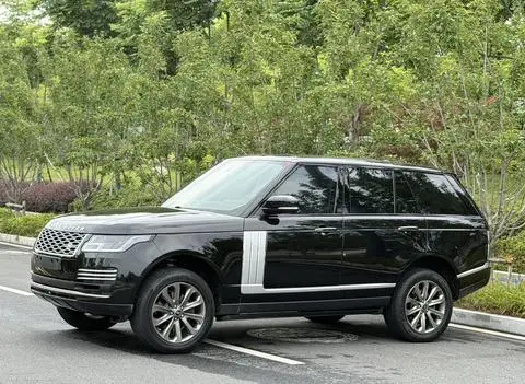 Land Rover 揽胜 2016 — фото 1