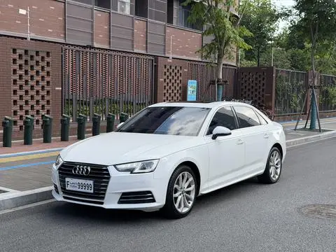 Audi A4L 2017
