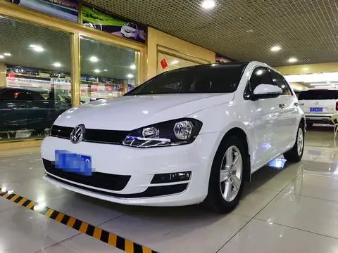 Volkswagen Golf 2015 — фото 1