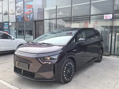 XPeng 小鹏X9 2026