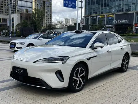 BYD Seal07 DM 2026 — фото 1
