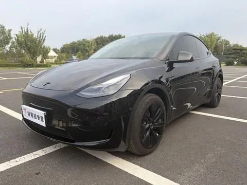 Tesla Model Y 2022 — фото 1