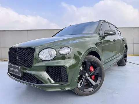 Bentley 添越 2022
