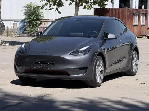 Tesla Model Y 2022 — фото 1