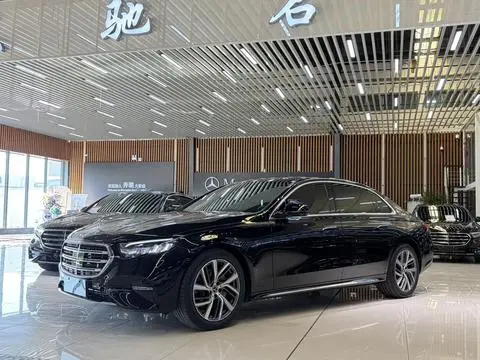 Mercedes-Benz E-Class 2025