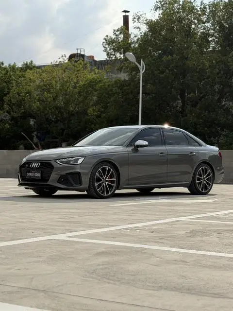 Audi S4 2024