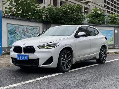 BMW X2 2020 — фото 1