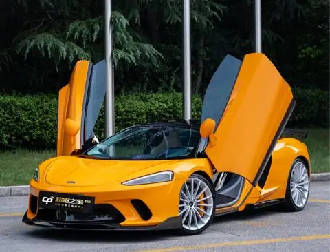 McLaren GT 2023