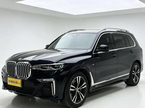 BMW X7 2022
