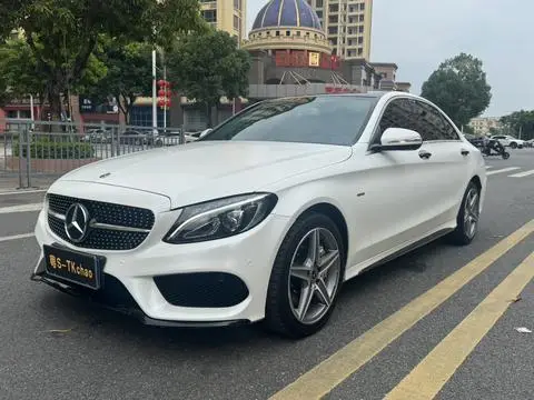Mercedes-Benz C-Class 2018
