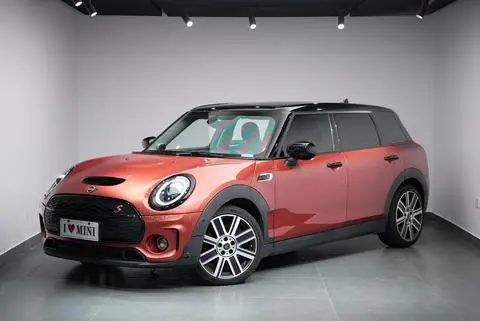 MINI CLUBMAN 2019