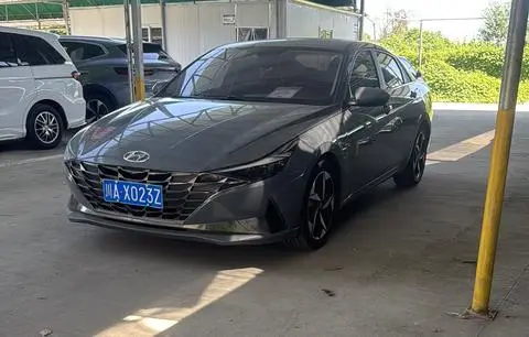 Hyundai Elantra 2021
