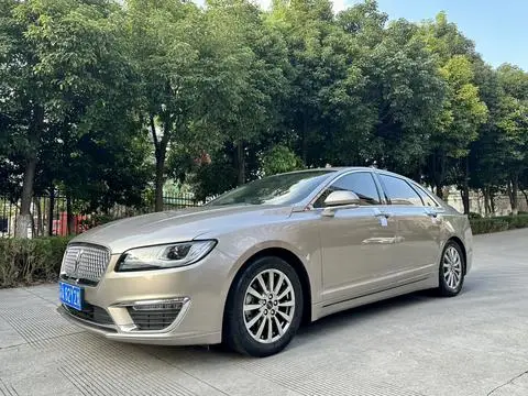 Lincoln MKZ 2020