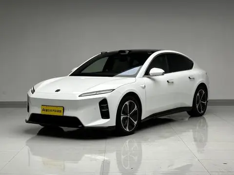 NIO ET5 2025