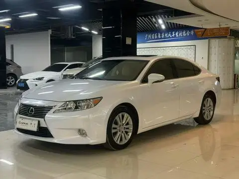 Lexus ES 2014