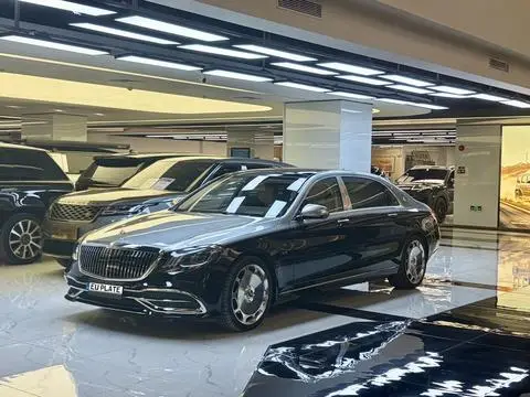 Mercedes-Benz 迈巴赫S-Class 2017