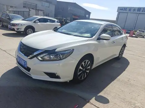 Nissan Teana 2016