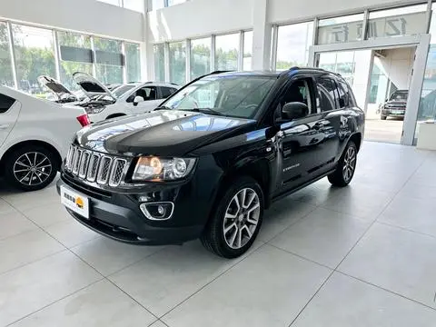 Jeep 指南者 2014