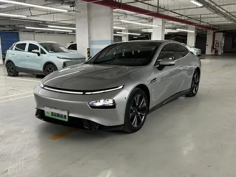 XPeng 小鹏P7 2022