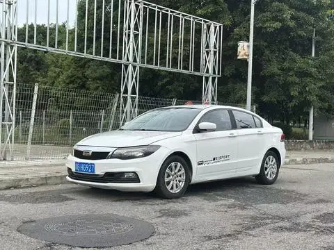 Qoros 3 2018