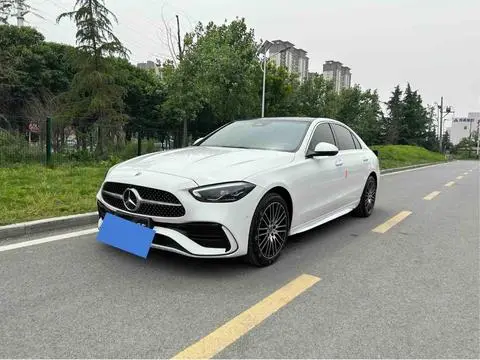 Mercedes-Benz C-Class 2024