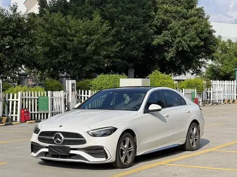 Mercedes-Benz C-Class 2022 — фото 1