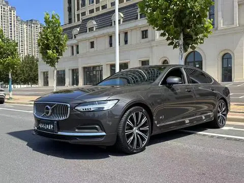 Volvo S90 2024