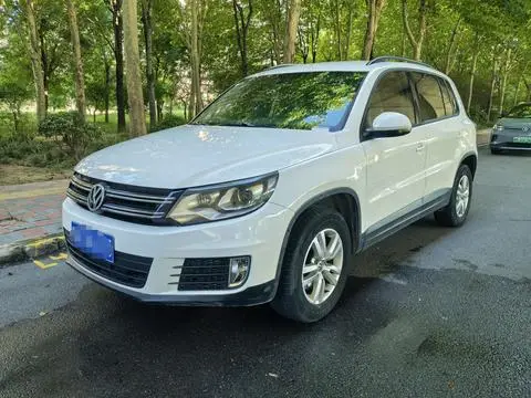 Volkswagen Tiguan 2015